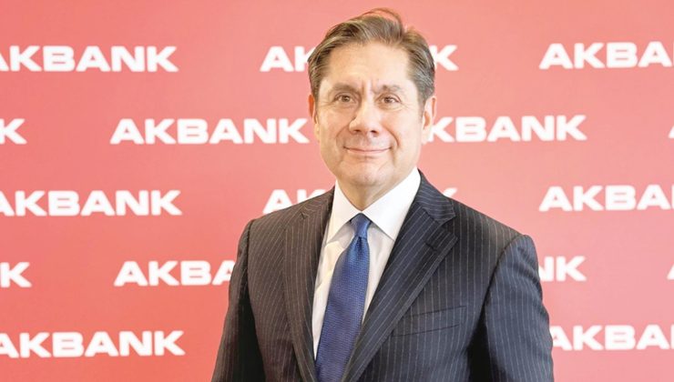 En büyük banka olmak için yola çıktıklarını söyleyen Akbank Genel Müdürü Kaan Gür: Zorunlu karşılığa faiz kredi iştahını artırır