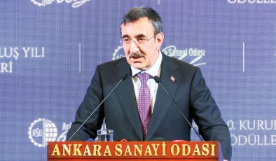Cumhurbaşkanı Yardımcısı Cevdet Yılmaz açıkladı: Enflasyonda düşüş hazirandan sonra